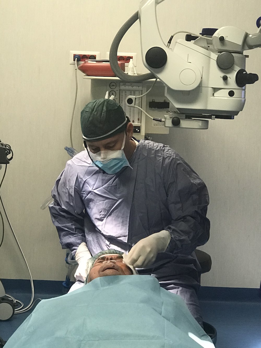 live surgery day center dr alberto bellone